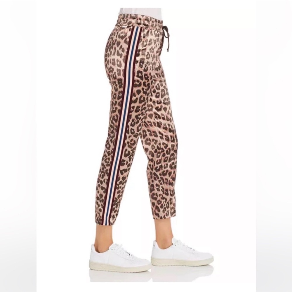 MOTHER The Lounger Leopard Print Ankle
Track Pants In Wildcat L - Picture 2 of 8